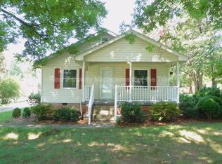 4619 McKnight Mill Rd, Greensboro, NC 27405