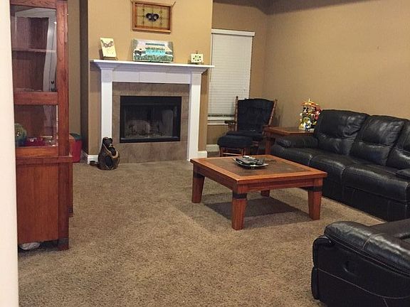 4th image of 213 Liza Ct