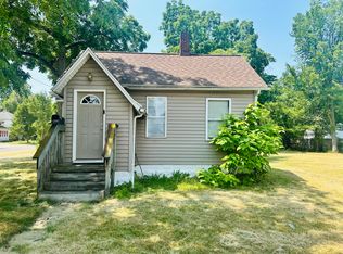 1541 6th St, Muskegon, MI 49441