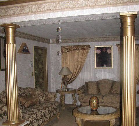 FORMAL LIVING ROOM