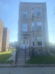4618 S Indiana Ave, Chicago, IL, 60653