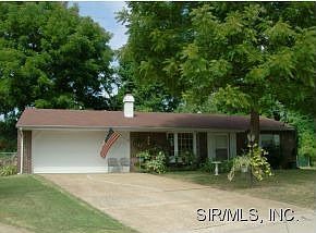 1st image of 9 Tietje Dr