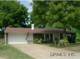 9 Tietje Dr, Fairview Heights, IL 62208