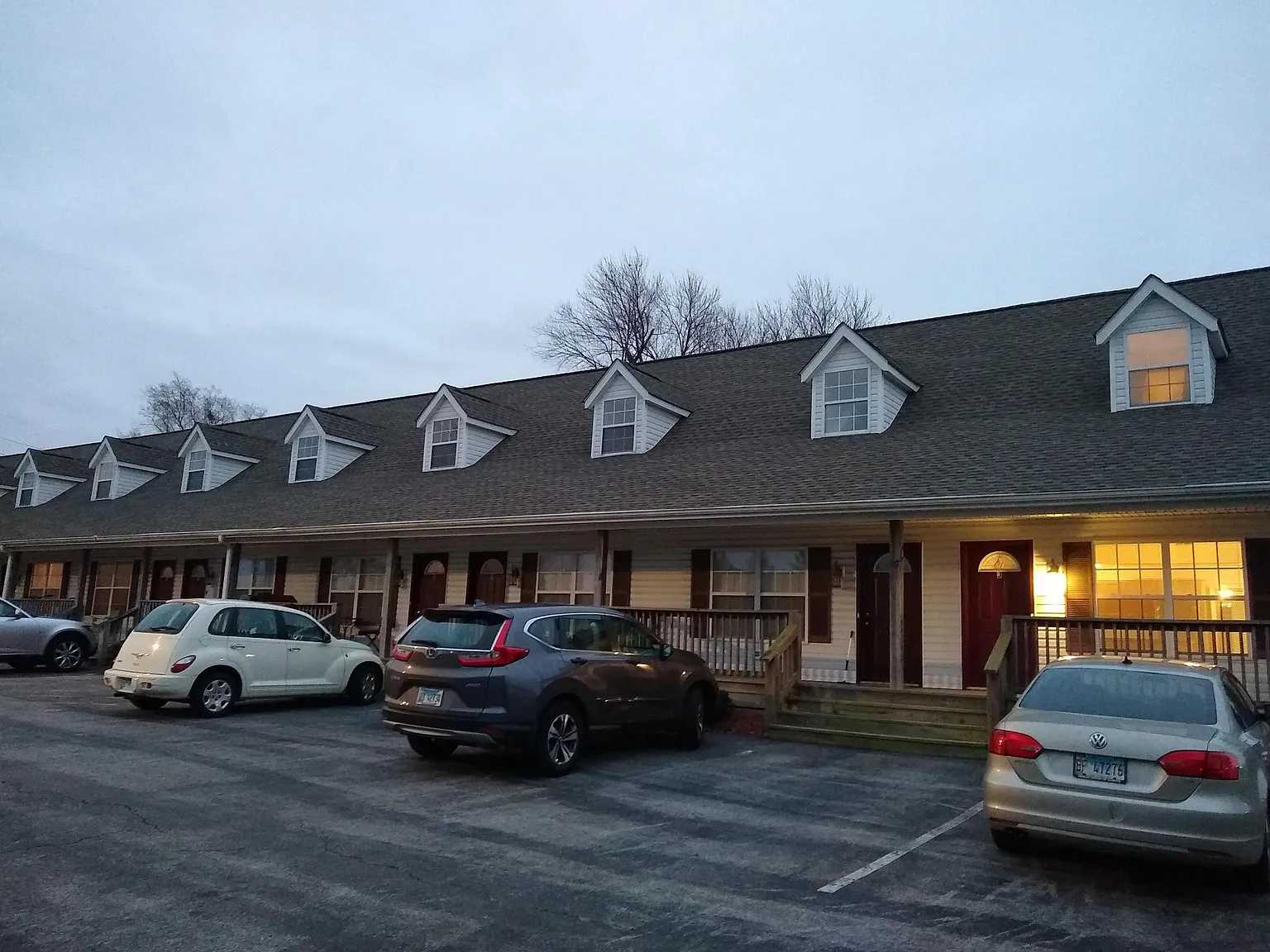 2 bed, 1100 sqft, $1,335 — Photo 2