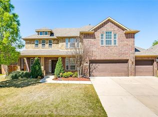 913 Valley Ridge Ct, Burleson, TX 76028