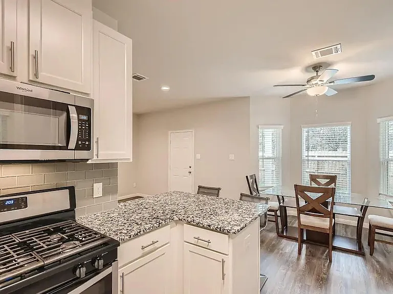 4834 Van Fleet St — Photo 16