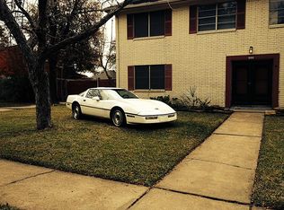 366 Kingscourt Dr, Houston, TX 77015