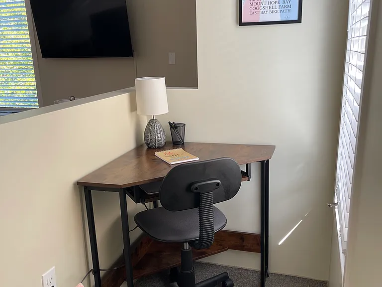 10 Jessica Dr #1 — Photo 5