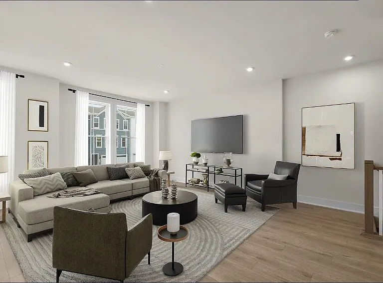 Main Level (virtual furniture shown)