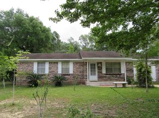 5708 Janet St, Milton, FL 32570