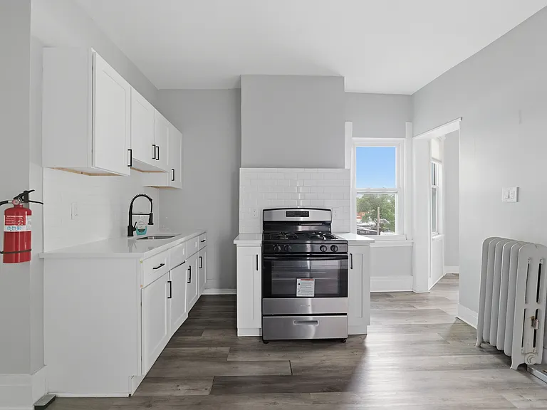 68 Mill St #6 — Photo 7