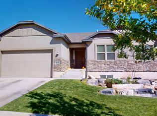 3809 E Hollow Crest Dr, Eagle Mountain, UT 84005