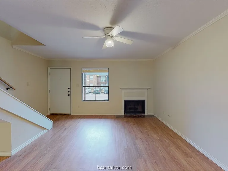 904 University Oaks Blvd #80 — Photo 5