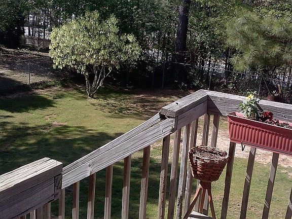4th image of 453 Waverly Forest Ct