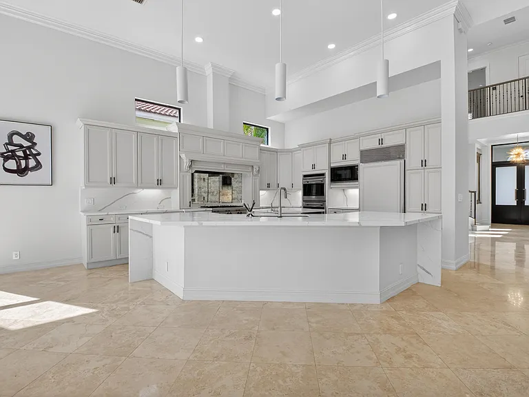 17921 Villa Club Way — Photo 22