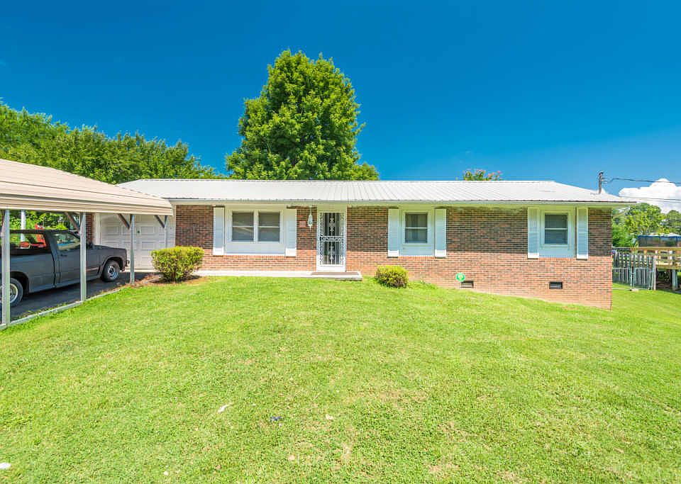 1st image of 908 Houston Dr