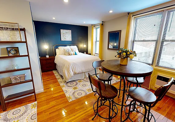 Sold by Dorsa Group | media 7