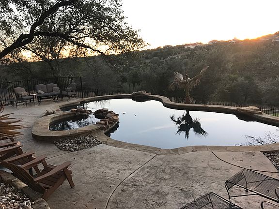4th image of 16901 Northlake Hills Dr