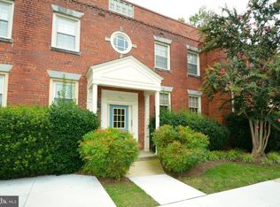 1417 E Abingdon Dr APT 4, Alexandria, VA 22314