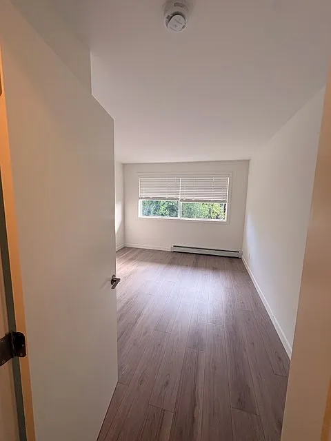 2 bed, 1200 sqft, $3,100 — Photo 2