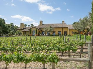 1494 Walnut Dr, Napa, CA 94558