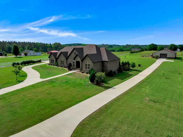 266 Everett Aaron Ln, Jasper, AL 35504