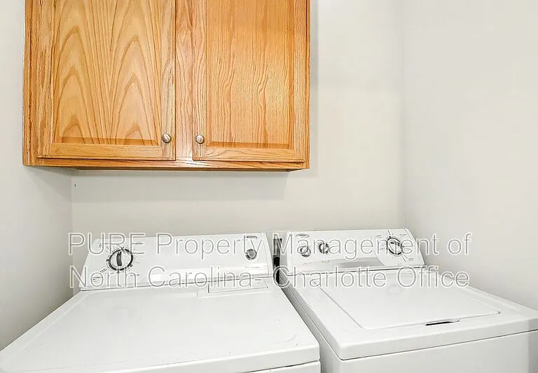 8618 Twined Creek Ln — Photo 18