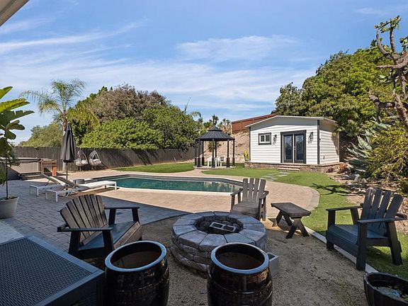 3rd image of 10274 Madrid Way