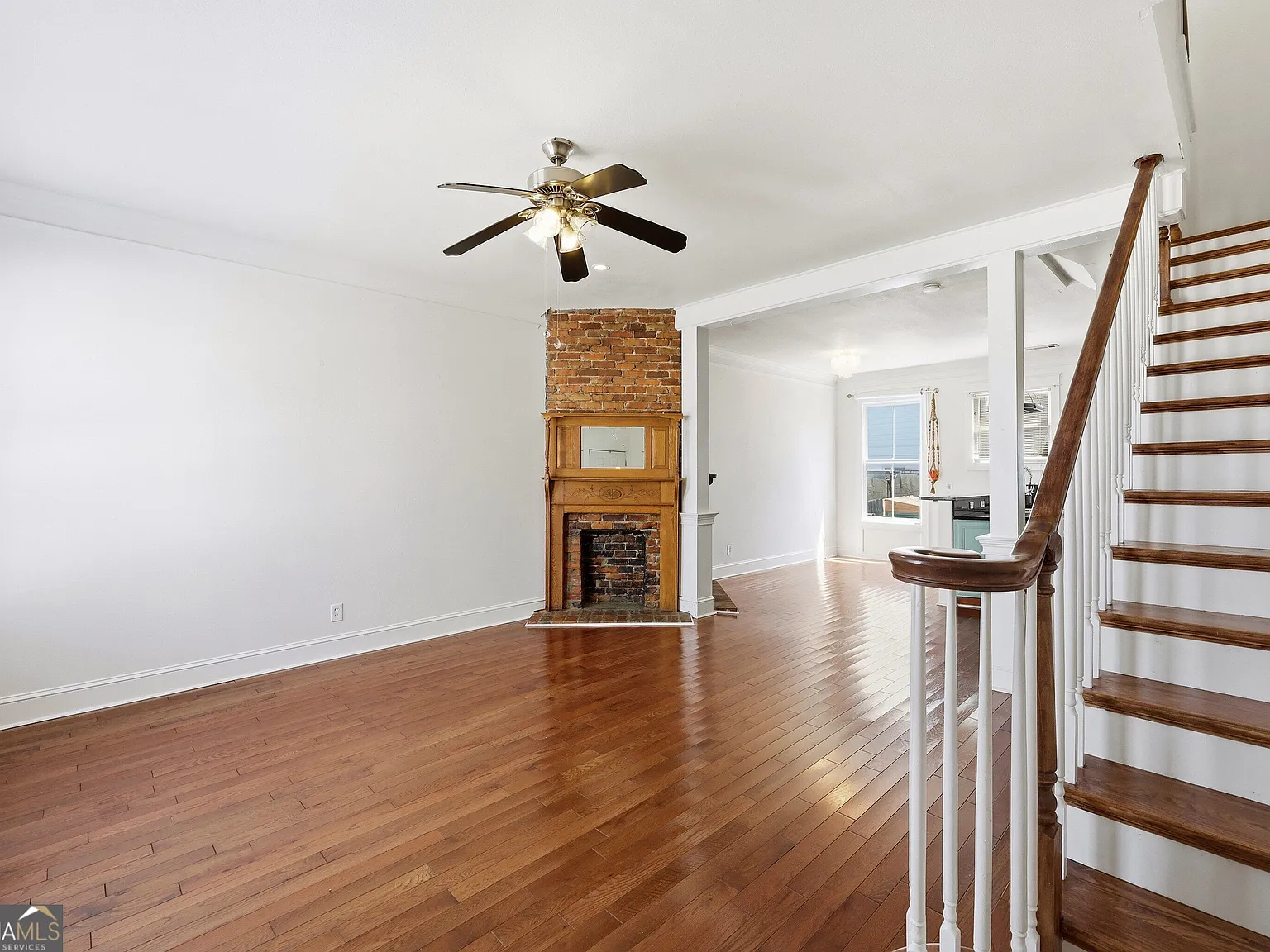 2 bed, 2.0 bath, 1088 sqft, $2,400 — Photo 4