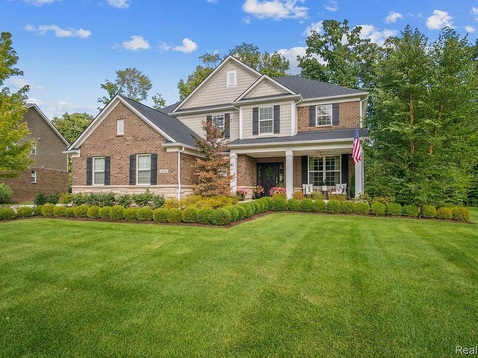 1st image of 23599 Underwood Dr