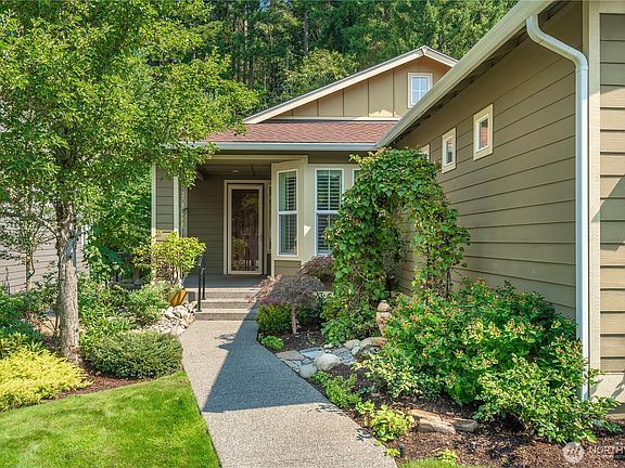 2nd image of 14419 192nd Avenue Ct E