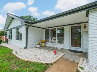 10328 Shadow Oaks Dr, Houston, TX 77043