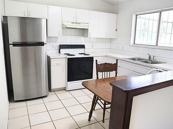 5th image of 2261 SE Mandrake Circle