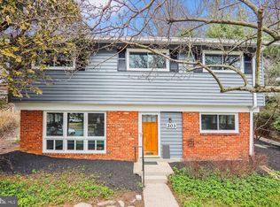 203 Thistle Dr, Silver Spring, MD 20901