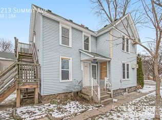1213 Summit Ave, Kalamazoo, MI 49006