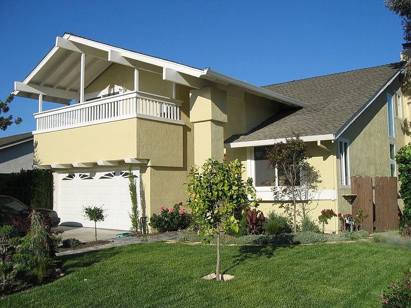 1st image of 883 Polaris Ave
