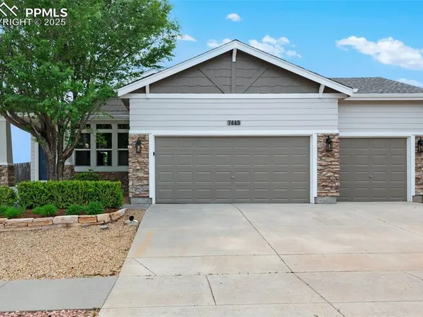 7445 Amberly Dr, Colorado Springs, CO 80923