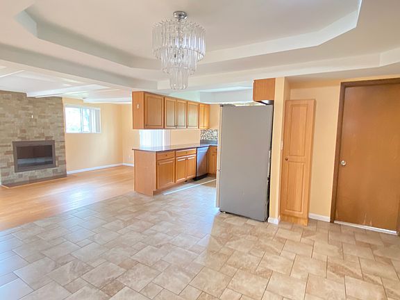 5th image of 5080 Abington Dr