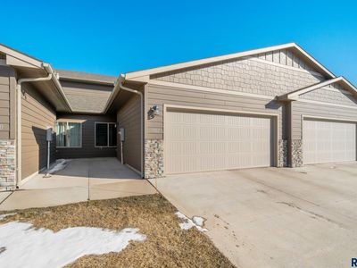 5922 S Bounty Pl, Sioux Falls, SD, 57108
