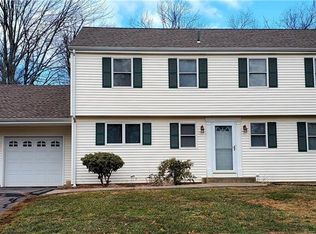 27 Wildwood Rd, Wethersfield, CT 06109