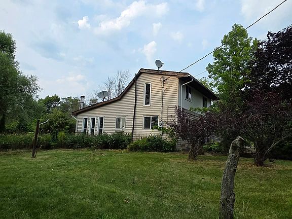 4th image of 2632 Dummer Asphodel Rd