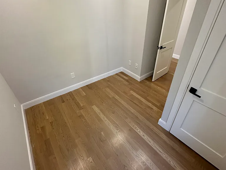 47 Englewood Ave #8 — Photo 4