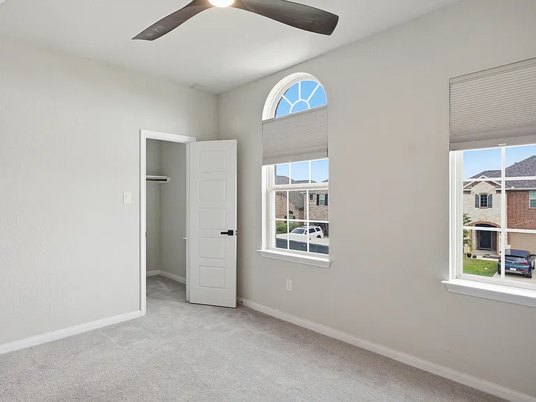 10051 Mulhouse Dr — Photo 40