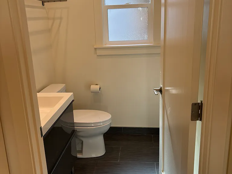 385 Alcatraz Ave #385 — Photo 17