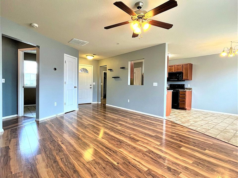 1043 S Hazelnut Ave, Springfield, MO 65802 Zillow