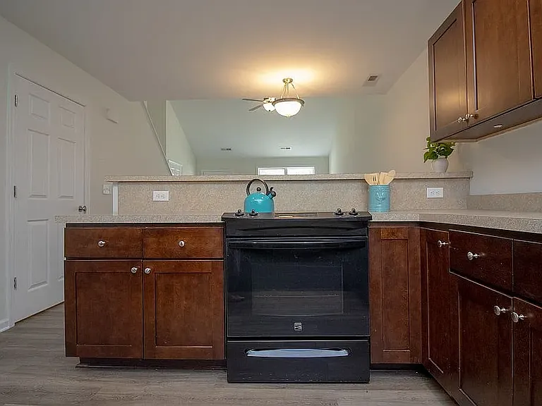 30 Hunters Valley Ln — Photo 8