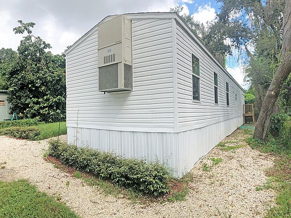 2nd image of 228 State St