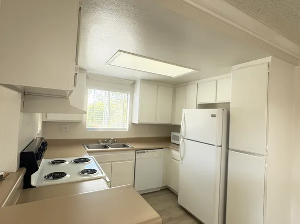 201 Woodland Pkwy Unit 248, San Marcos, CA 92069