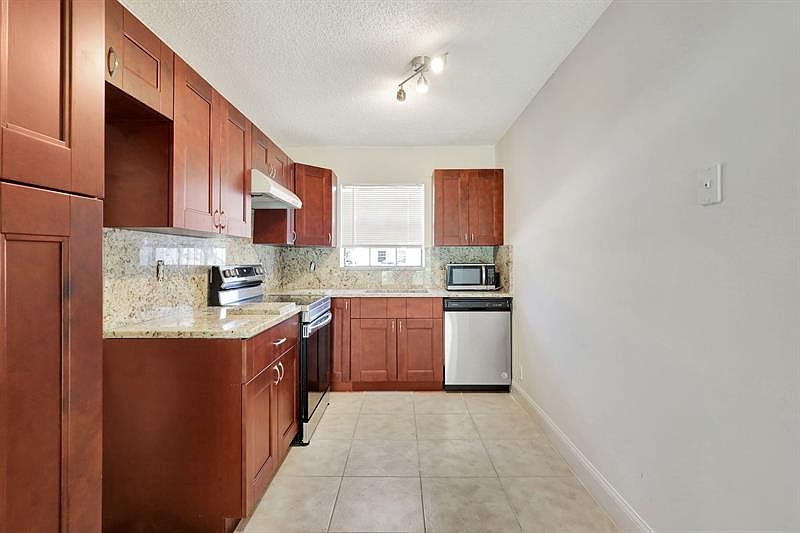 Lake Windwood Xiv Condominiums 321 Norwood Ter Boca Raton FL Zillow