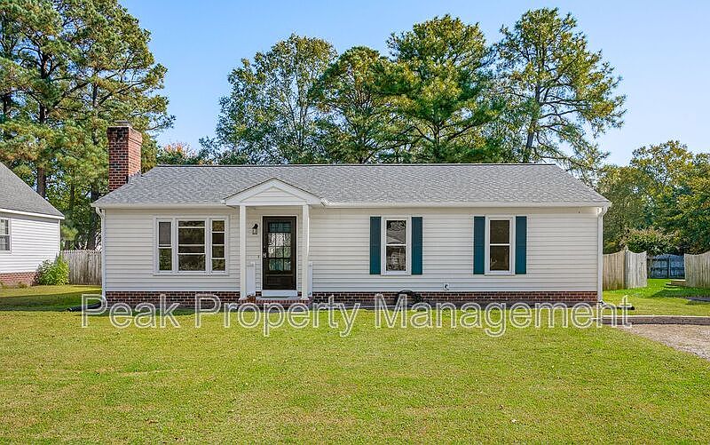 1st image of 10123 Molly Ln